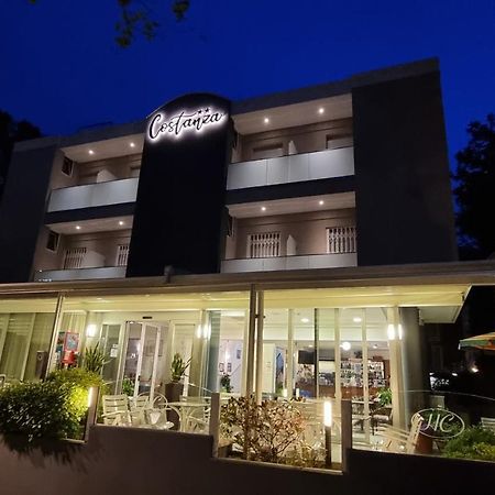 Hotel Costanza 체제나티코 외부 사진